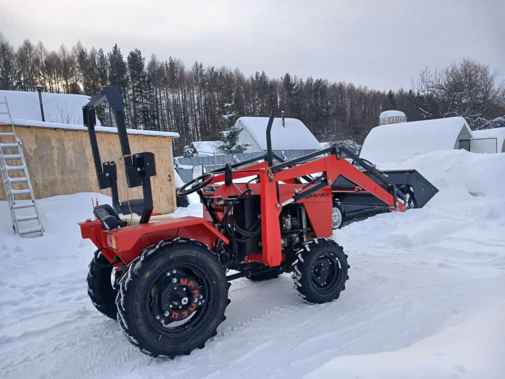 Мини-трактор<br>«Уралец 2204» - выкуп в Сургуте